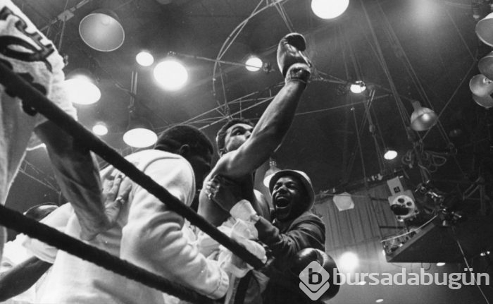 Muhammed Ali hayatını kaybetti
