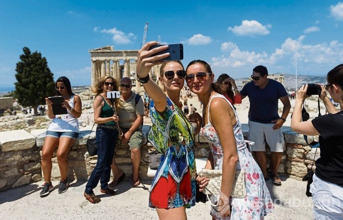 Komşu'dan Türk turiste yüzde 20 indirim