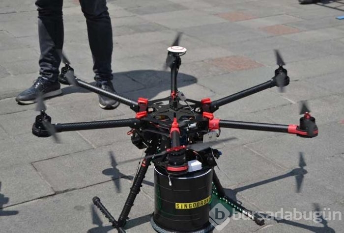 Uçan davulcular geliyor