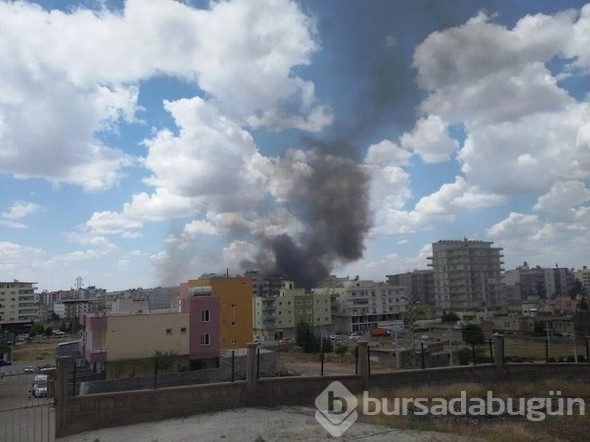 Mardin'de Emniyet Müdürlüğü'ne bombalı araçla saldırı