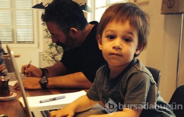 Cem Yılmaz'ın sünnet fotoğrafı olay oldu