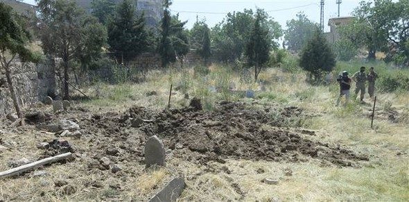 PKK mezarlığa bile patlayıcı döşemiş
