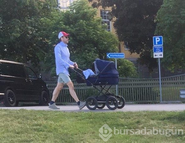 Dünya bebek arabalı bu genç adamı konuştu