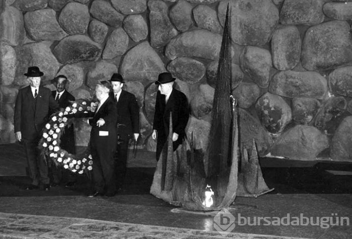 8 maddede Almanya soykırımla nasıl yüzleşti?