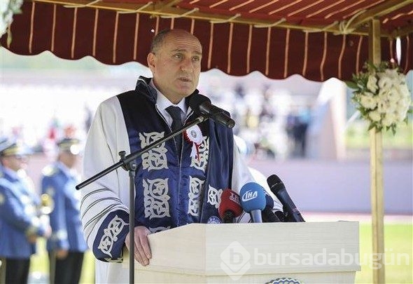 Bugün mezun oldular
