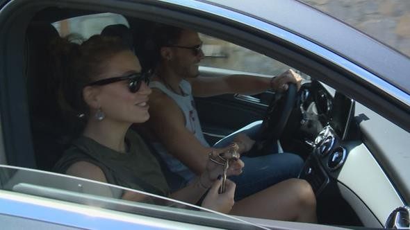 Serenay Sarıkaya ve Kerem Bürsin'den sürpriz karar