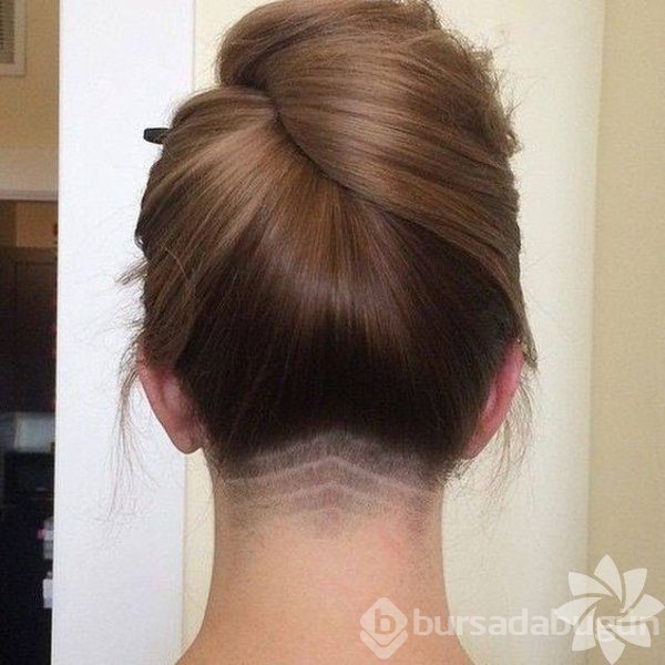 Bu yazın trendi: Undercut dövme