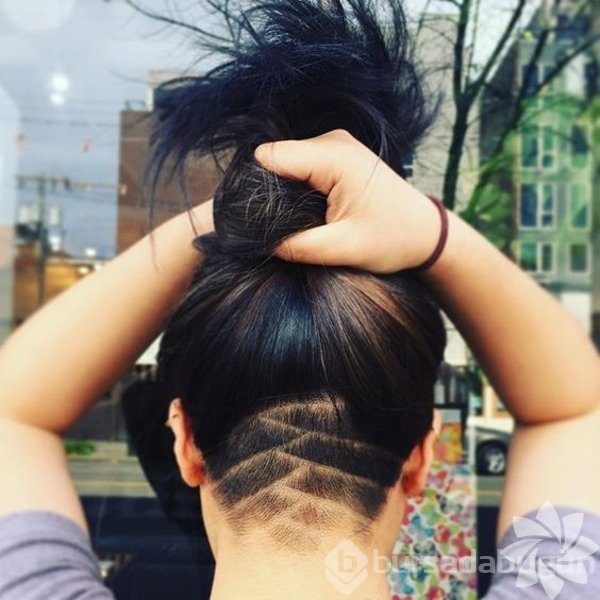 Bu yazın trendi: Undercut dövme