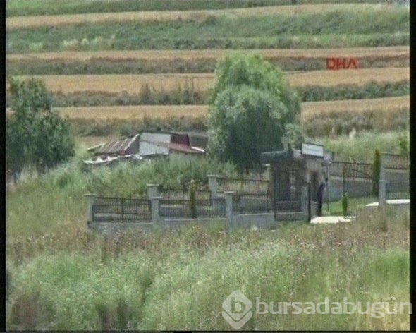 İstanbul Arnavutköy'deki çatışmada saldırgan öldürüldü, bir polis şehit oldu