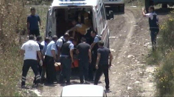 İstanbul Arnavutköy'deki çatışmada saldırgan öldürüldü, bir polis şehit oldu