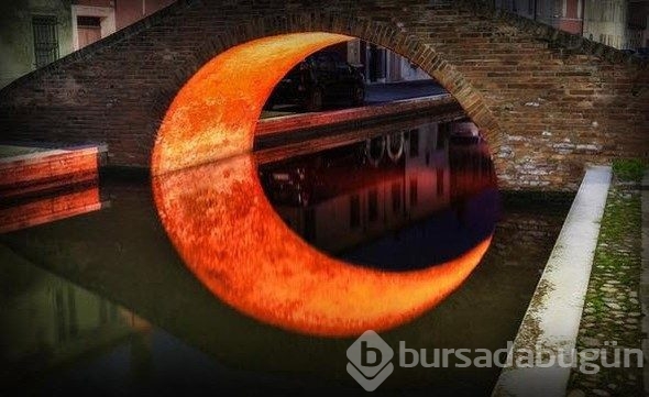 Milyonlar şu an bu görüntüleri izliyor
Kafasında patladı