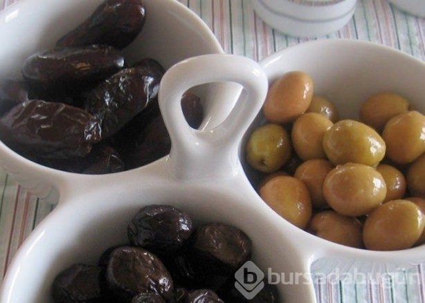 Oruç zeytinle mi, hurmayla mı açılmalı?