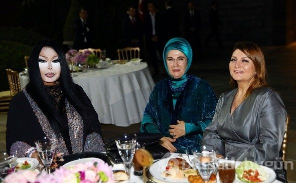Erdoğan'ın iftar yemeğinde ünlüler geçidi