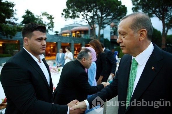 Erdoğan'ın iftar yemeğinde ünlüler geçidi