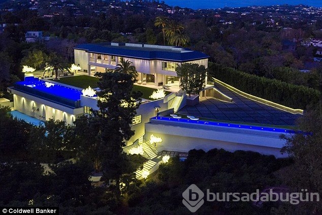 273 milyon liraya saray yavrusu: 10 yatak odası, 20 banyosu var