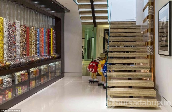 273 milyon liraya saray yavrusu: 10 yatak odası, 20 banyosu var