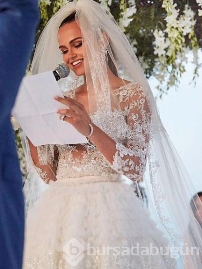 Gördüğünüz bütün gelinlikleri unutun! Eşi benzeri yok