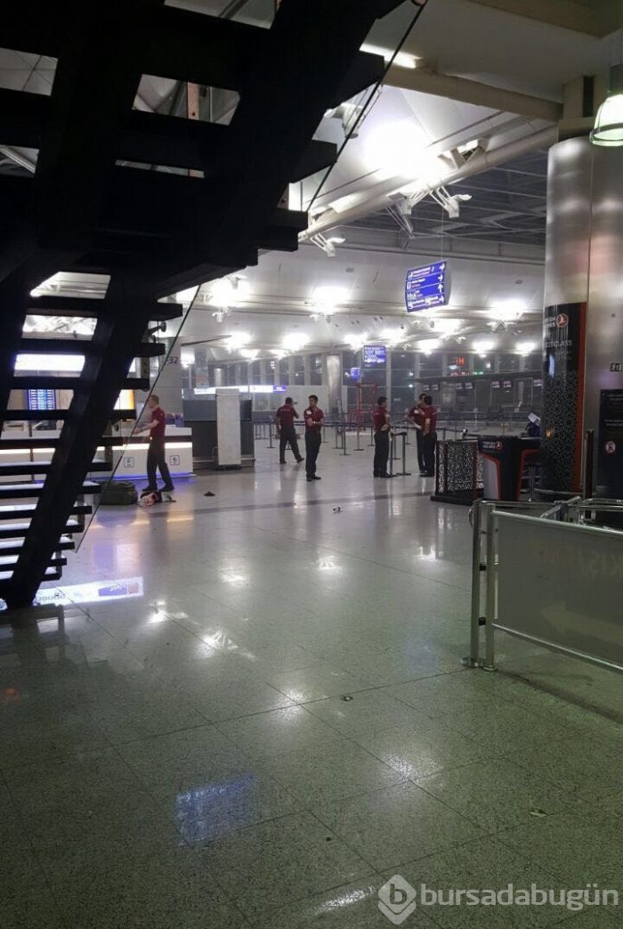 Atatürk Havalimanı'nda canlı bomba saldırısı (28 Haziran 2016)