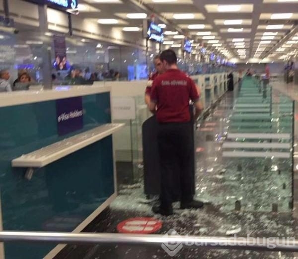 Atatürk Havalimanı'nda canlı bomba saldırısı (28 Haziran 2016)