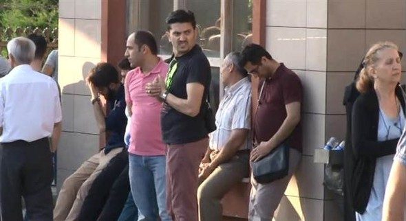 Adli tıp önünde en acı bekleyiş