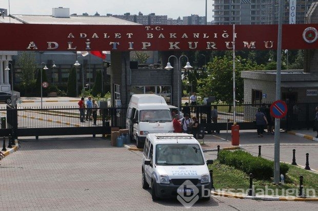 Adli tıp önünde en acı bekleyiş
