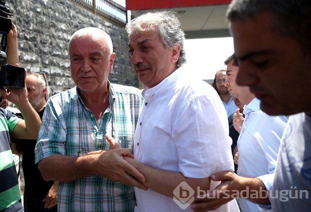 Adli tıp önünde en acı bekleyiş