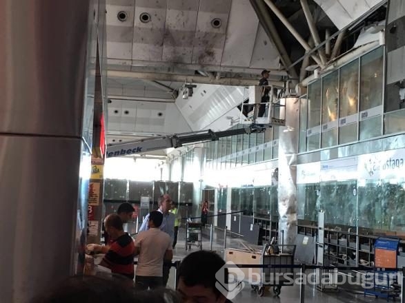 Korkunç saldırının izleri gün ağarınca ortaya çıktı