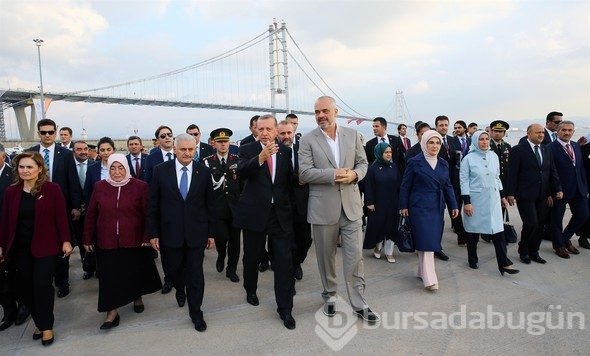 Osmangazi Köprüsü açıldı, bayram sonuna kadar ücretsiz