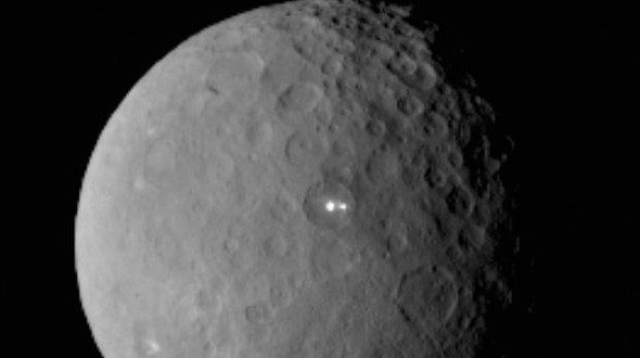 O kızın Mars'da  ne işi var? İnanamayacaksınız ama NASA yayınladı 