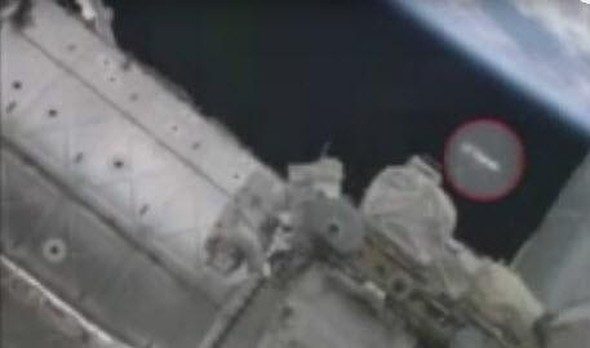 O kızın Mars'da  ne işi var? İnanamayacaksınız ama NASA yayınladı 