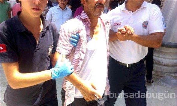 Cuma namazında 'canlı bomba' paniği...Linç etmek istediler