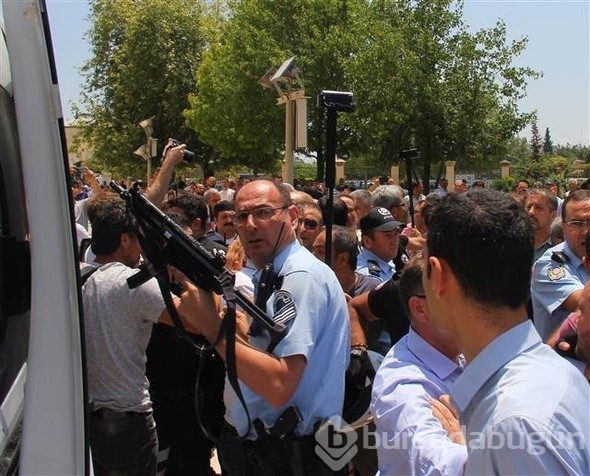 Cuma namazında 'canlı bomba' paniği...Linç etmek istediler