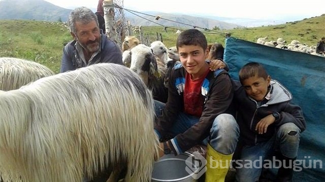 Çemişgezekli TEOG şampiyonu Mahir artık Robert'li oldu