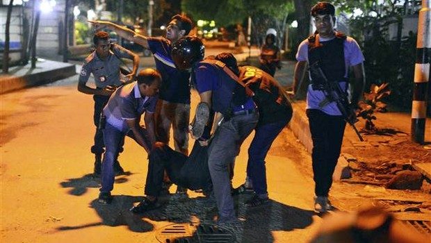 Şimdi de o ülkeyi hedef aldı. Restoranda IŞİD katliamı