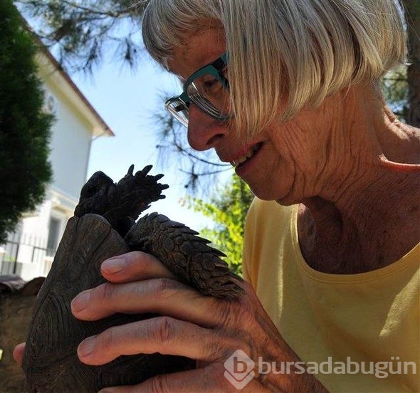 21 yıldır çocuğu gibiydi! Gözyaşları içinde ayrıldı
