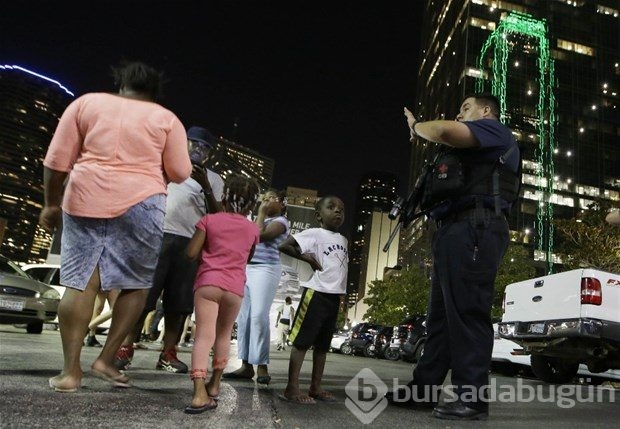Dallas'ta polise ateş açtılar 