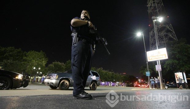 Dallas'ta polise ateş açtılar 