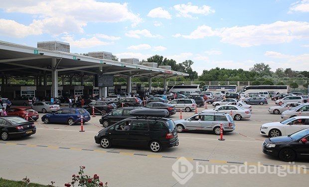 Kapıkule'den rekor yolcu girişi