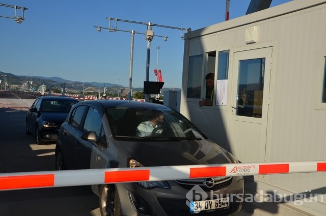 Osmangazi Köprüsü'nden ücretli geçişler başladı