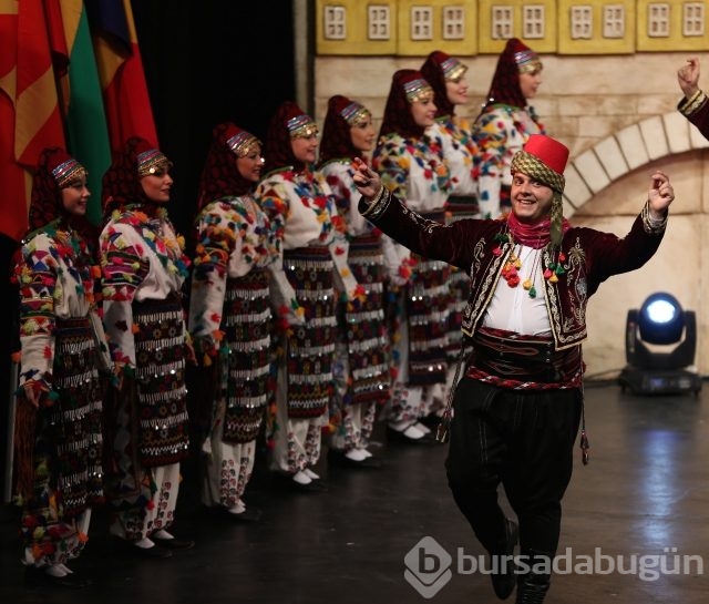 Uluslararası Bursa Altın Karagöz Halk Dansları Yarışması