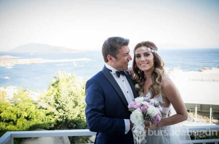 Ünlü gazeteci evlendi
