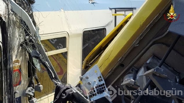 İtalya'da tren kazası! 