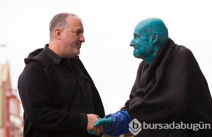 Küresel ısınmaya dikkat çekmek için sokaklarda çırılçıplak gezdiler