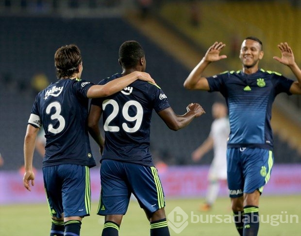 Fenerbahçe, Panathinaikos'u yendi
