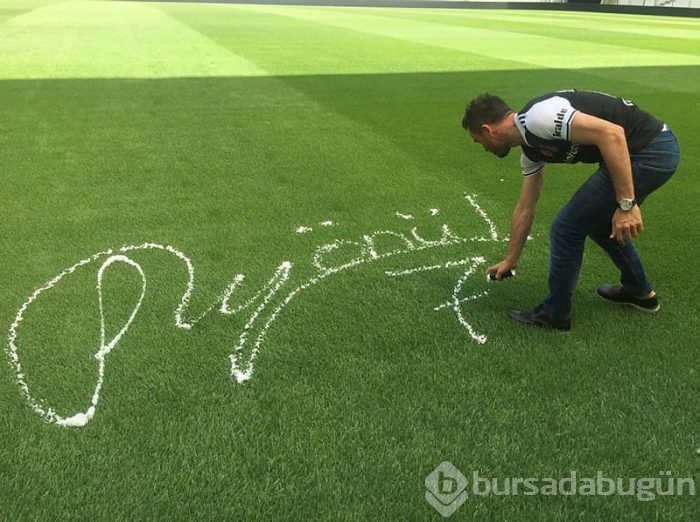 Fenerbahçeli taraftarlardan Gökhan Gönül tepkisi