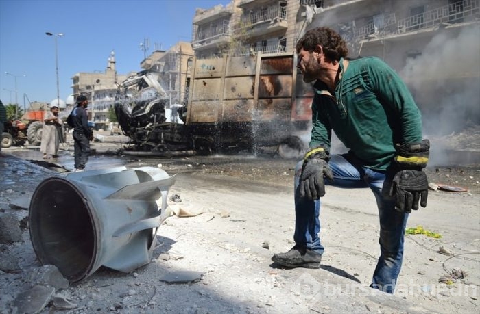 Rus ve Suriye ordusu uçakları Halep'i bombaladı!.