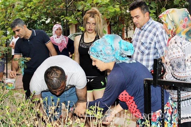 Yeni evli çift böyle kurtuldu