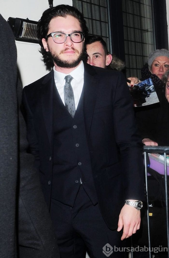 Kit Harington izleyicisini savundu