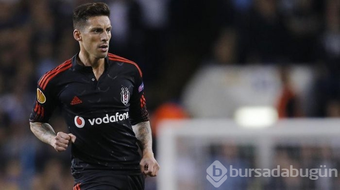 Beşiktaş'ta imza atıldı