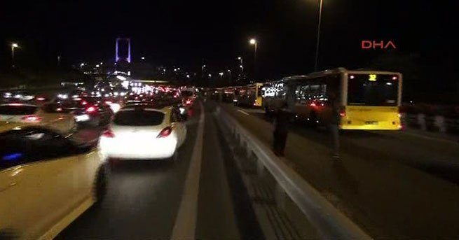 Boğaziçi ve FSM köprüleri trafiğe kapatıldı